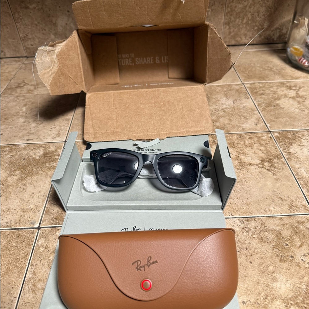 Ray-Ban Meta Gen 2 - Picture 3 of 8